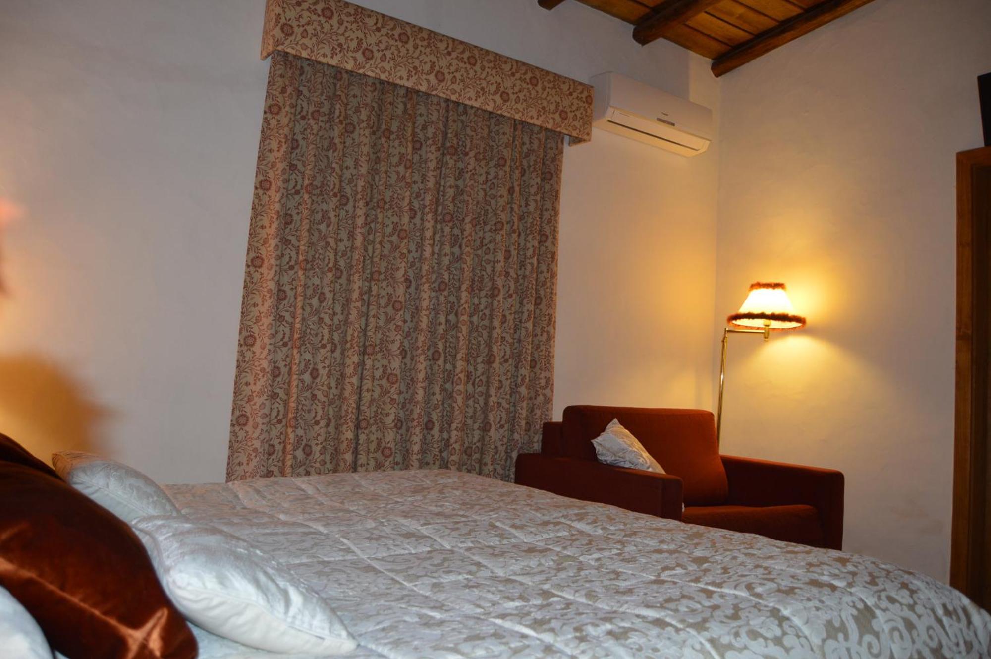 Monte Chalaca - Turismo Rural Ferreira Do Alentejo Zimmer foto